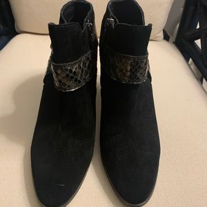 Donald J. Pliner ankle boots